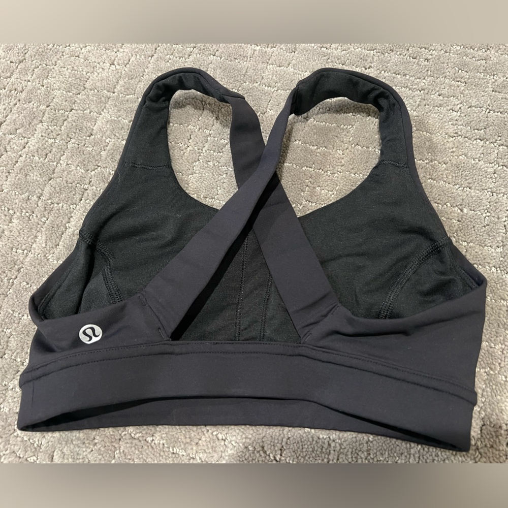 Lululemon womens sports bra size 2